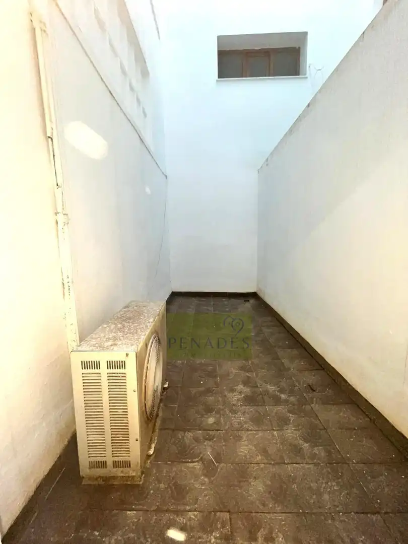 Local en venta en Ontinyent