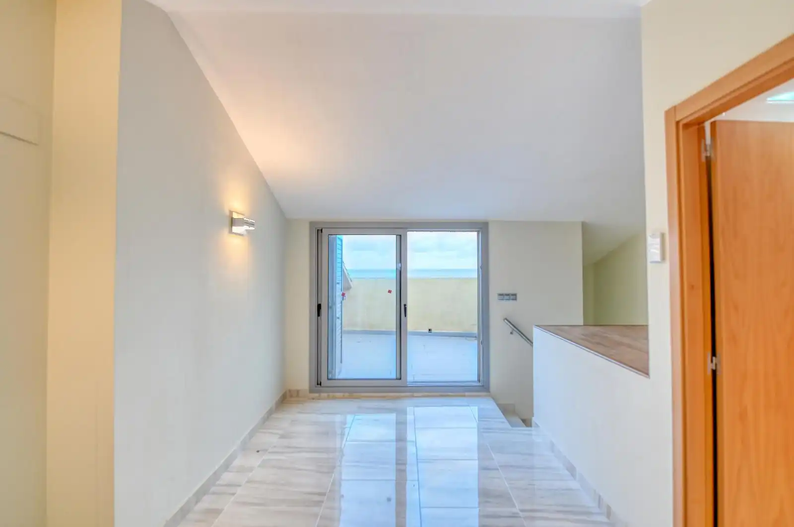 Dúplex en venta en Población de Arroyo con Terraza