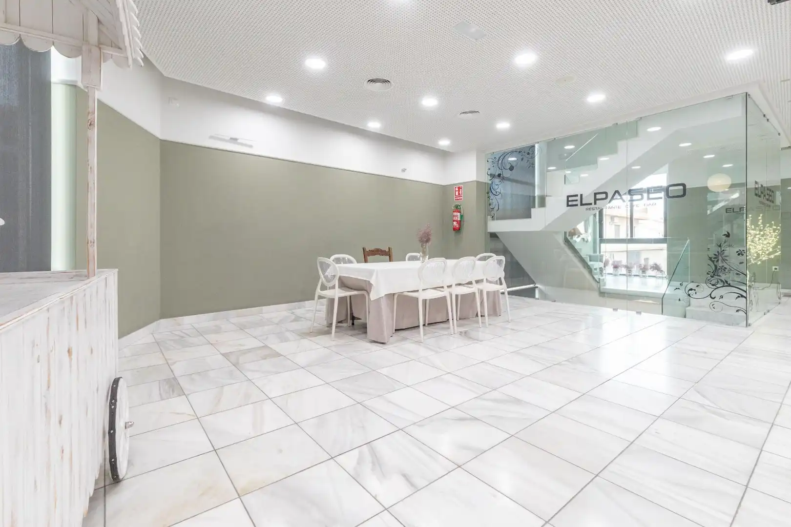 Edificio en venta en Avenida Juan Carlos I, Campos del Río