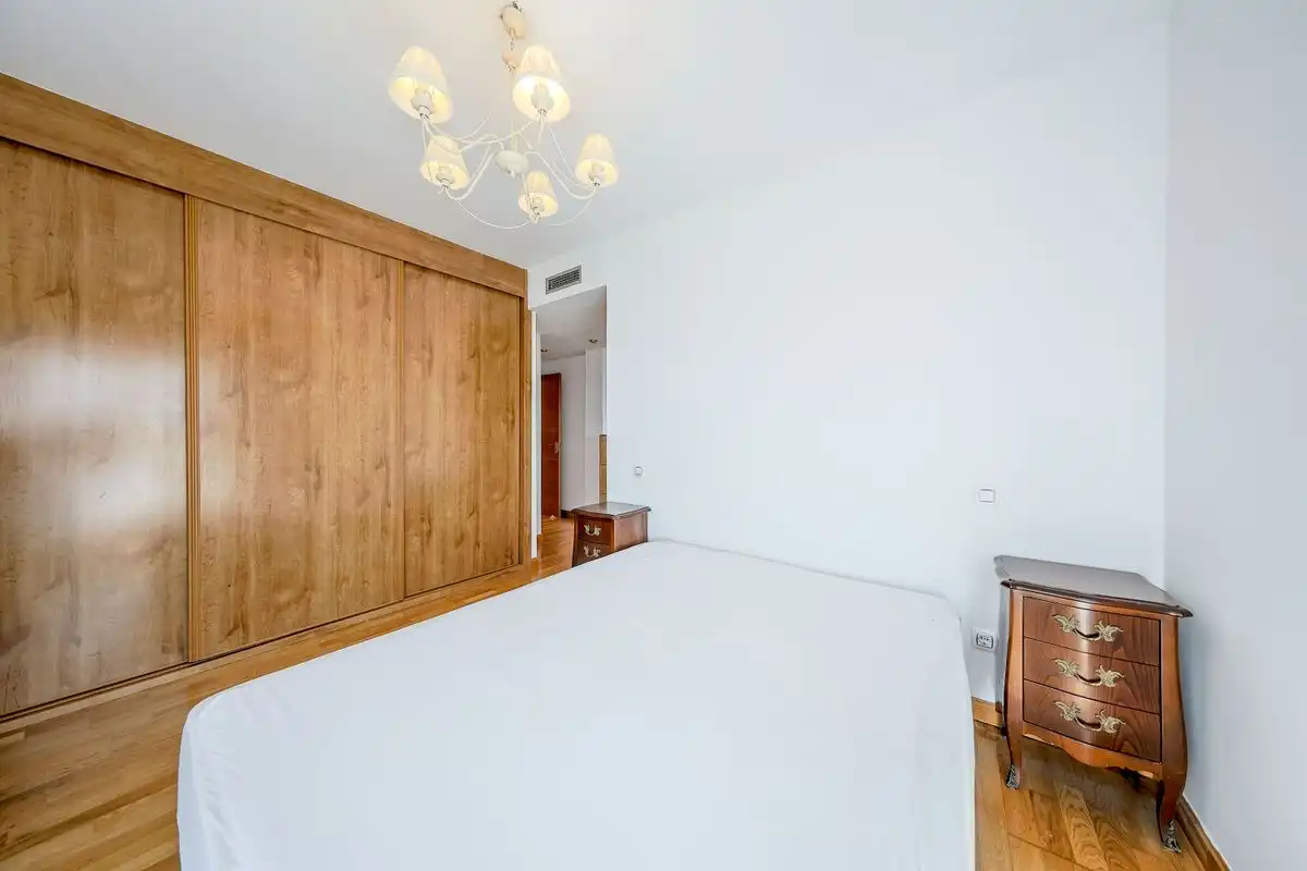 Flat with pool for sale in C. de Américo Castro, imagen 44