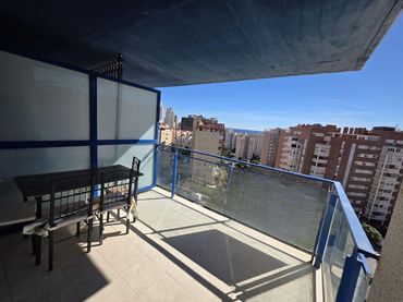 Piso con piscina en venta en Carrer Llebeing