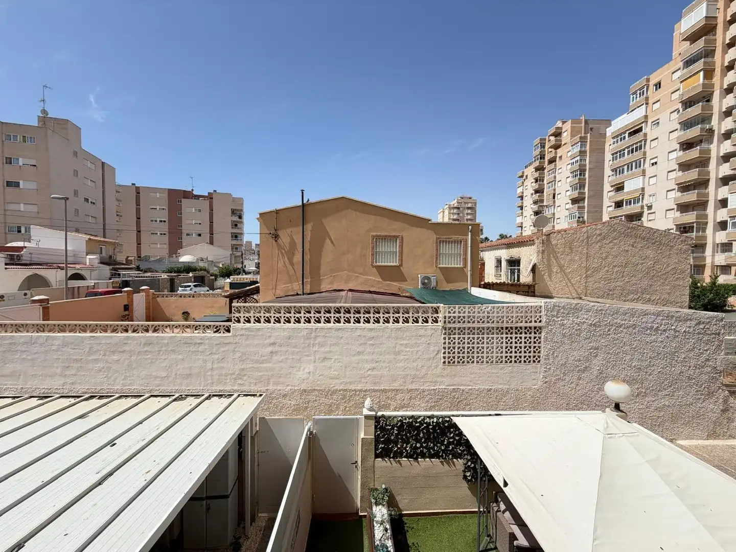 Vista exterior de Apartament en venda en Torrevieja