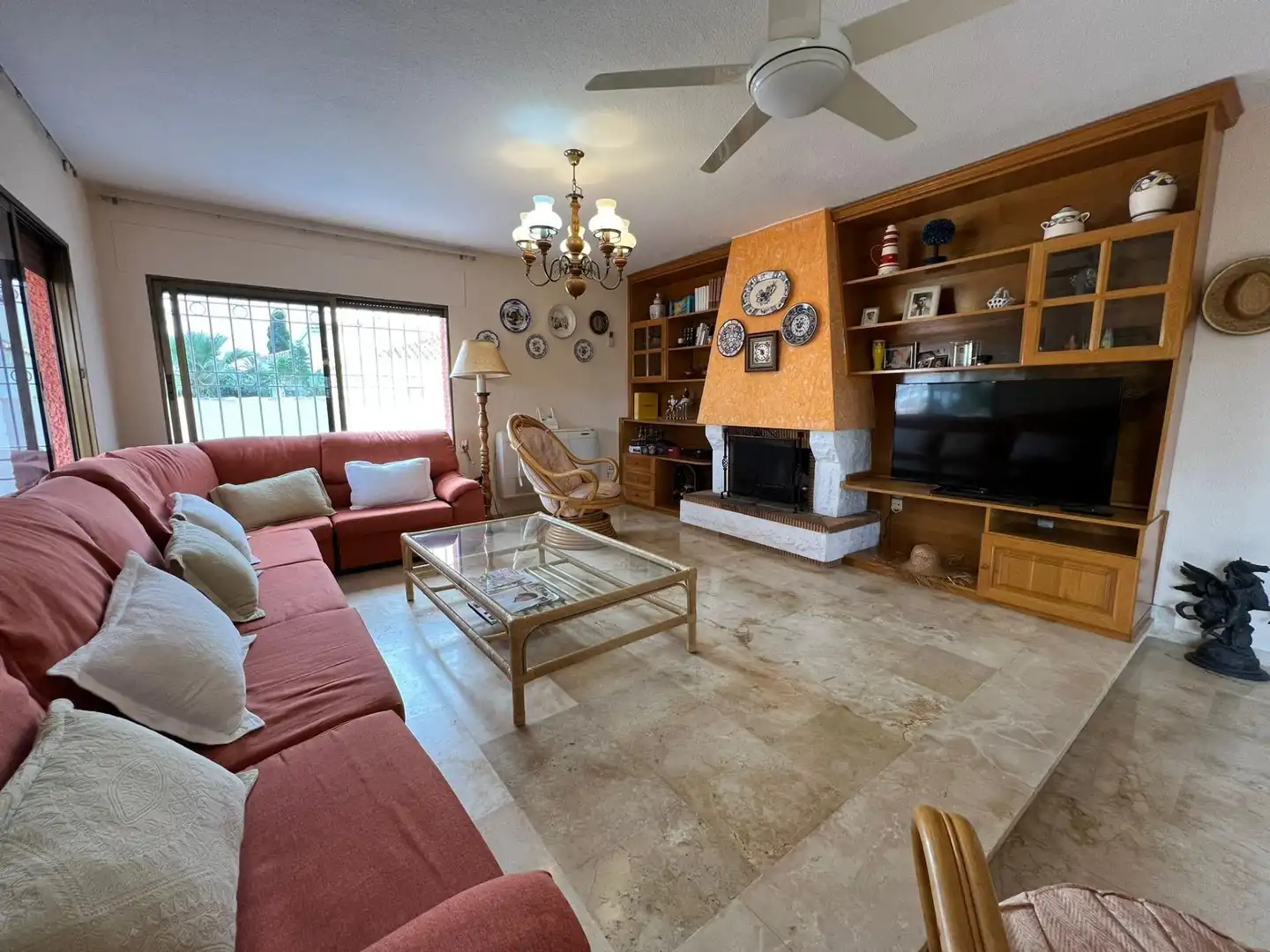 Villa mit Terrasse zum Verkauf in Carrer Carrer de Baliza 1, imagen 7