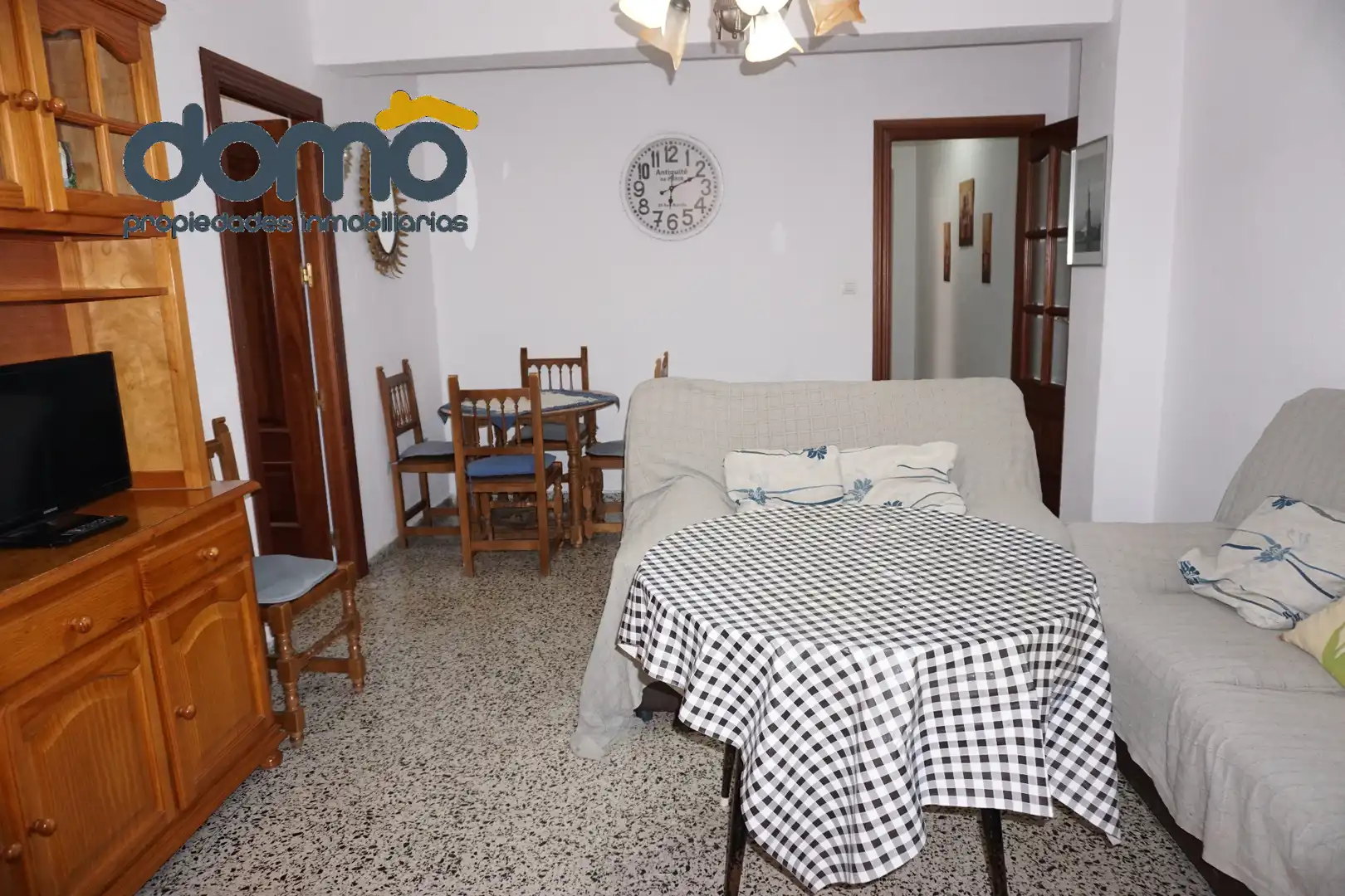 Flat with terrace to rent in Calle Santisteban Márquez 1, imagen 4