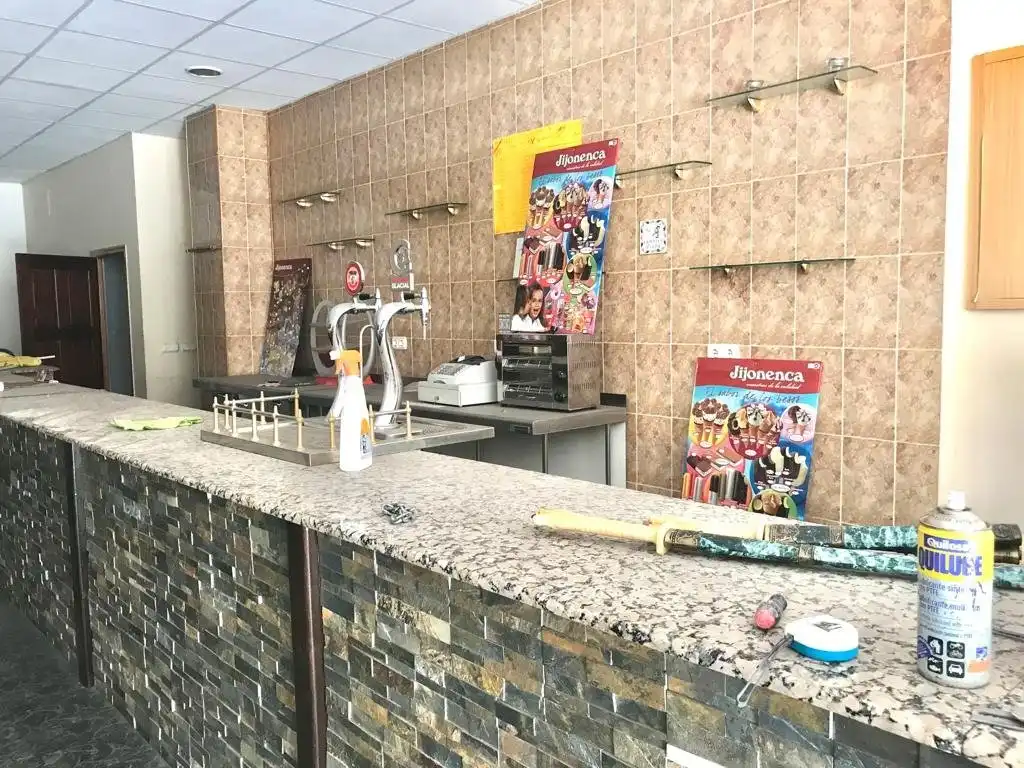 Business premises for sale in Casco Antiguo, imagen 6