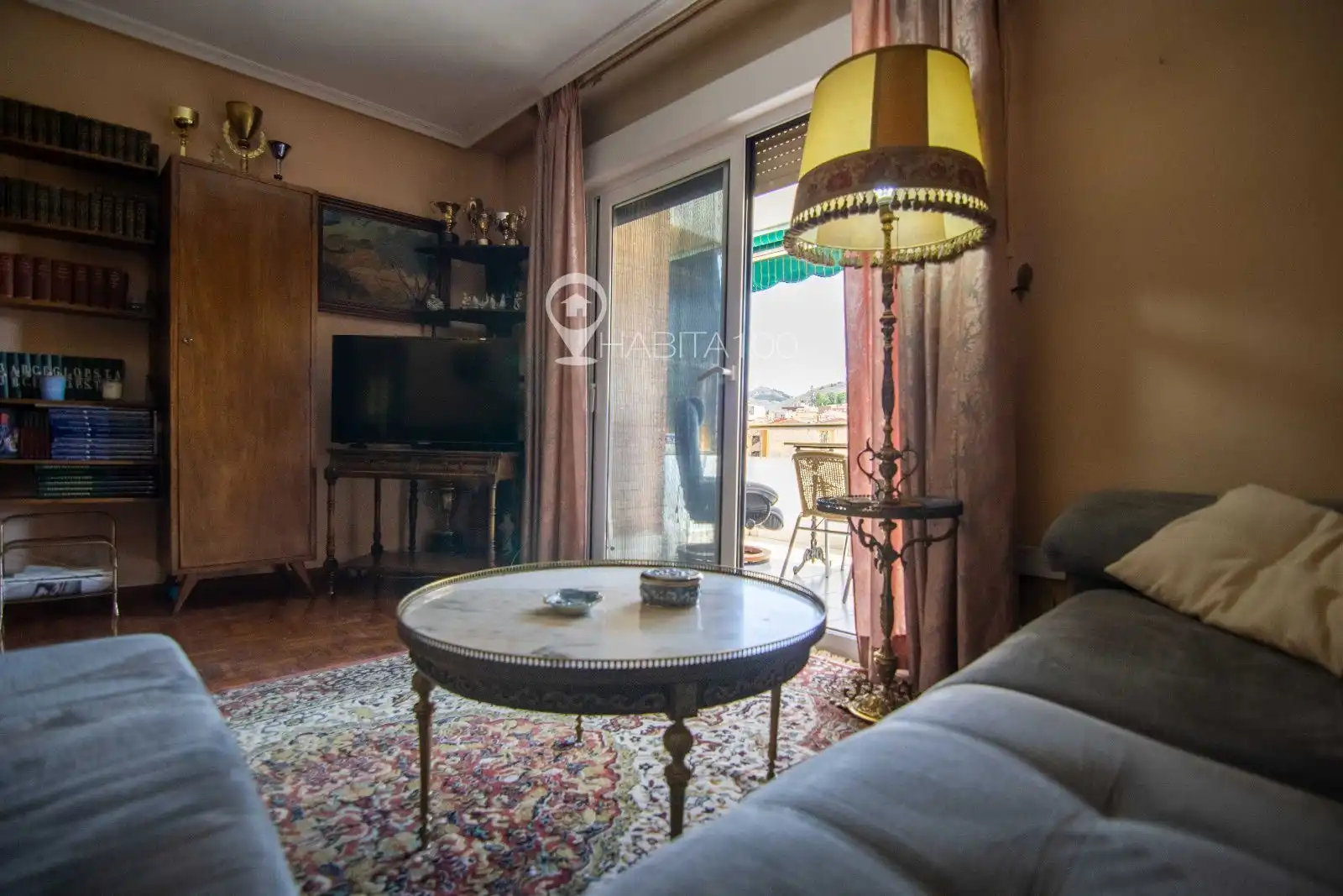 Sala d'estar de Pis en venda en Cuenca amb Calefacció, Parquet i Terrassa