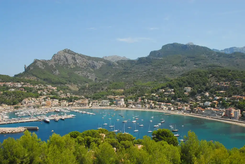 Appartement compact avec ascenseur à vendre à Sóller