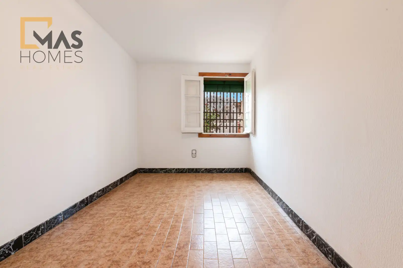 Country homes for sale in Carrer Sant Francesc, Pallejà