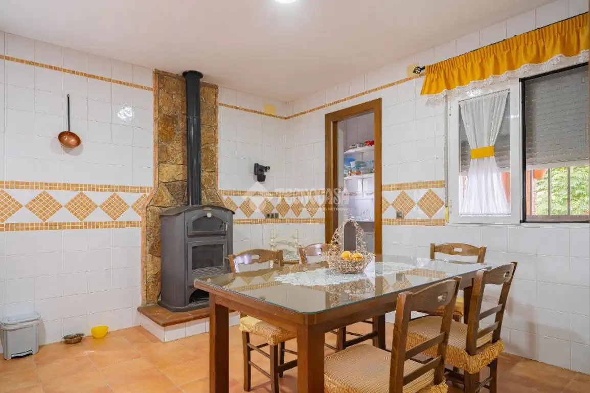 Cocina de Finca rústica en venta en Torreperogil con Aire acondicionado y Calefacción