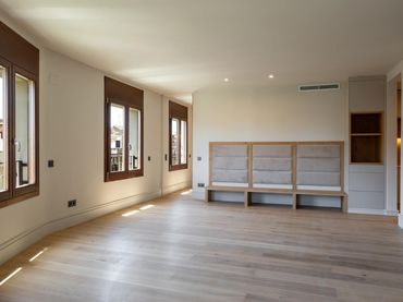 Wohnung mit Aufzug zum Verkauf in Aribau
