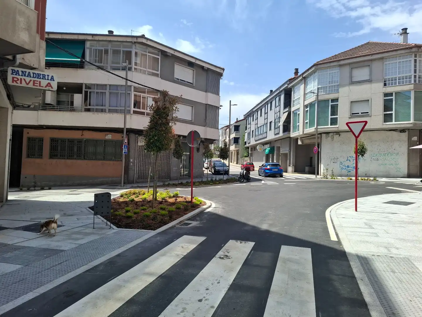 Vista exterior de Apartament en venda en Ourense Capital  amb Calefacció, Traster i Moblat