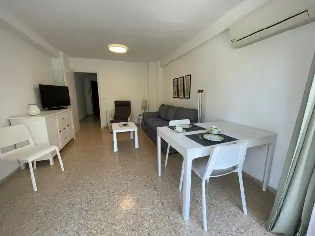 Wohnung zur Miete in Avenida Bruselas, Playa de San Juan