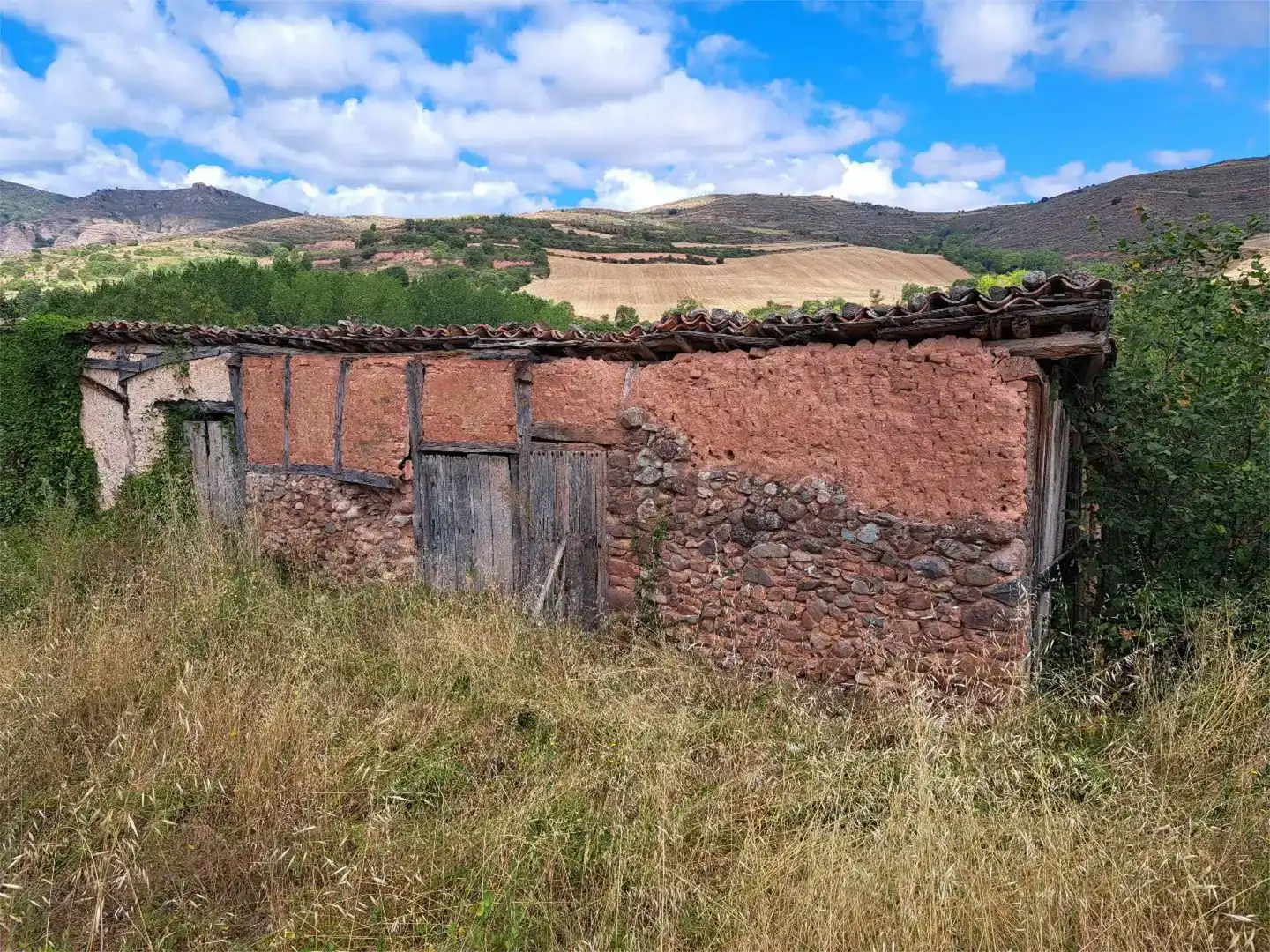 Vista exterior de Planta baja en venta en Matute