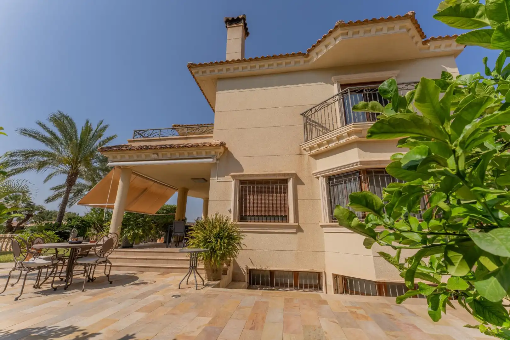 Exterior view of Houses for sale in Elche / Elx  with Air Conditioner, Heating and Private garden