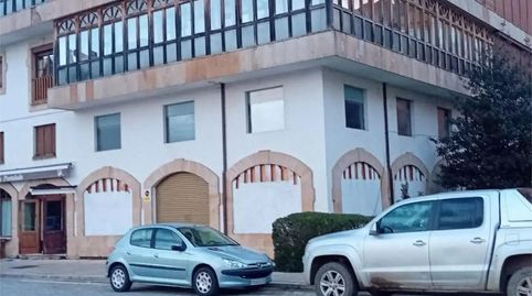 Foto 2 de Piso en venta en Calle Solasierra, 6, Riaño, León