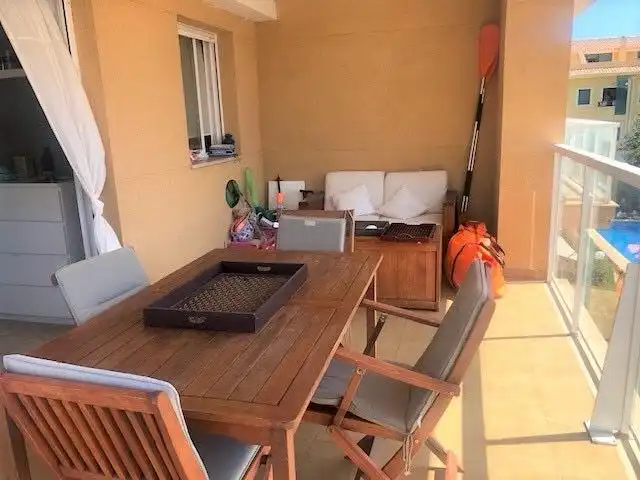 Apartamento de alquiler en Carrer Venecia, Montañar - El Arenal
