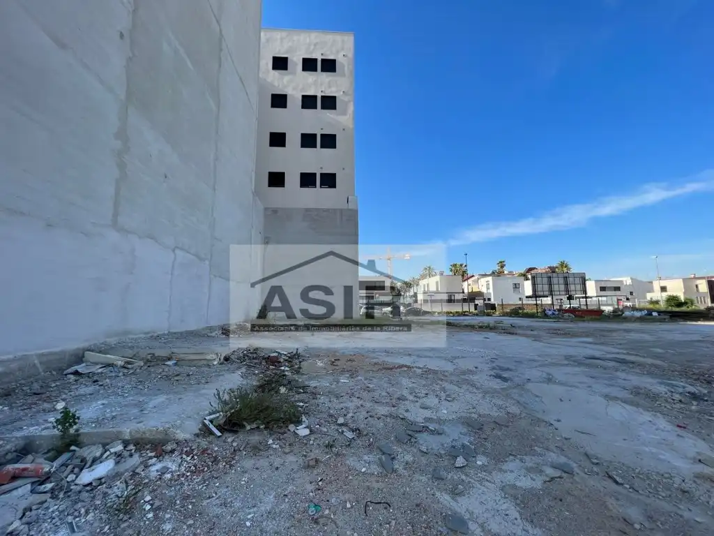 Terreno residencial en venta en Casc Urbà, imagen 6
