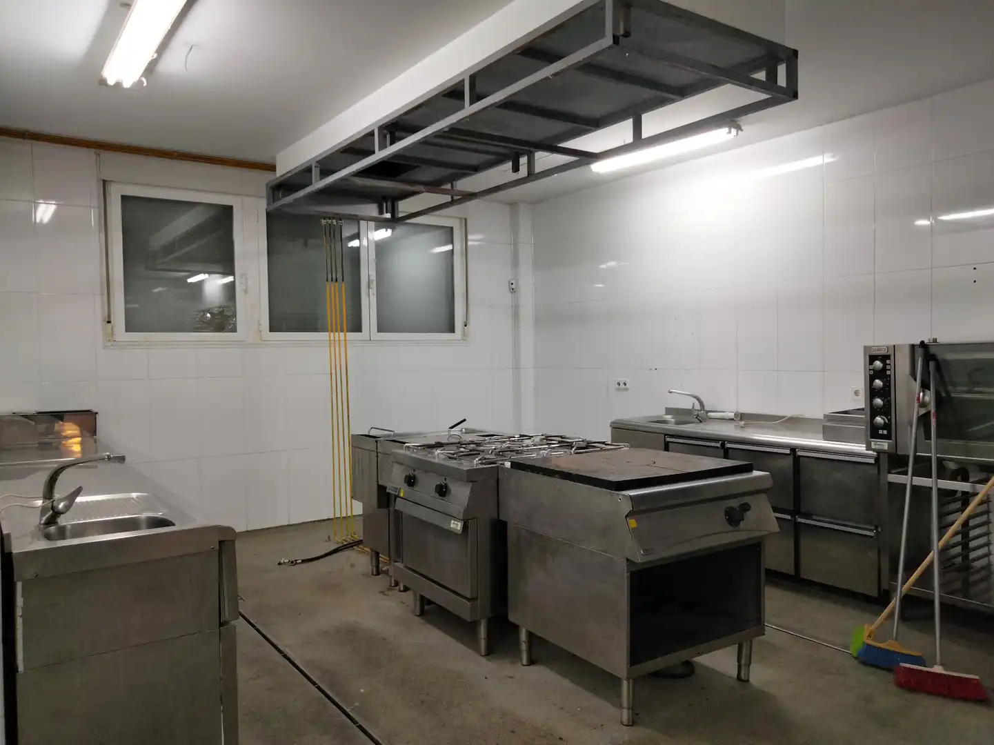 Cocina de Local de alquiler en Agoncillo
