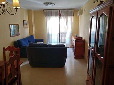 Piso con balcón en venta en Las Torres - Guadalupe