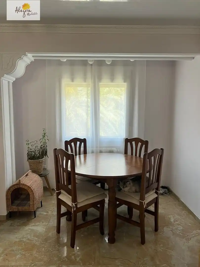 Comedor de Apartamento de alquiler en Valencia con Aire acondicionado, Calefacción y Amueblado
