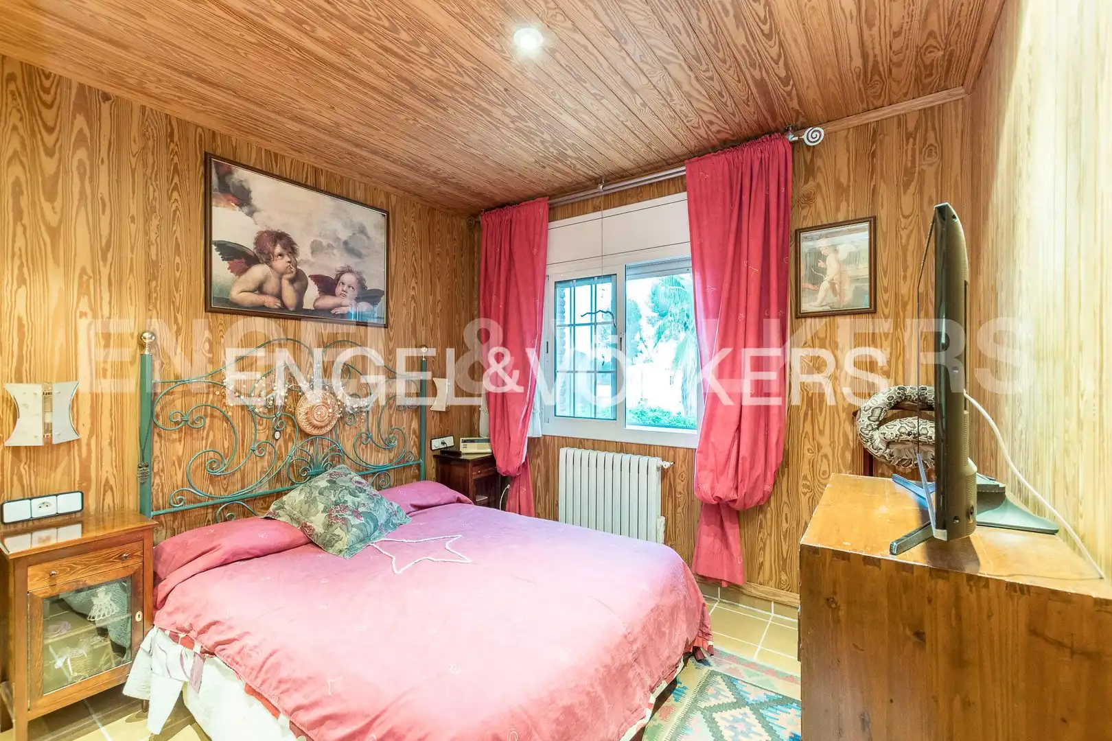 Bedroom of Houses for sale in Rubí  with Air Conditioner, Heating and Private garden