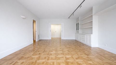 Photo 4 of Flat for rent in De la Habana, 28, El Viso, Madrid Capital