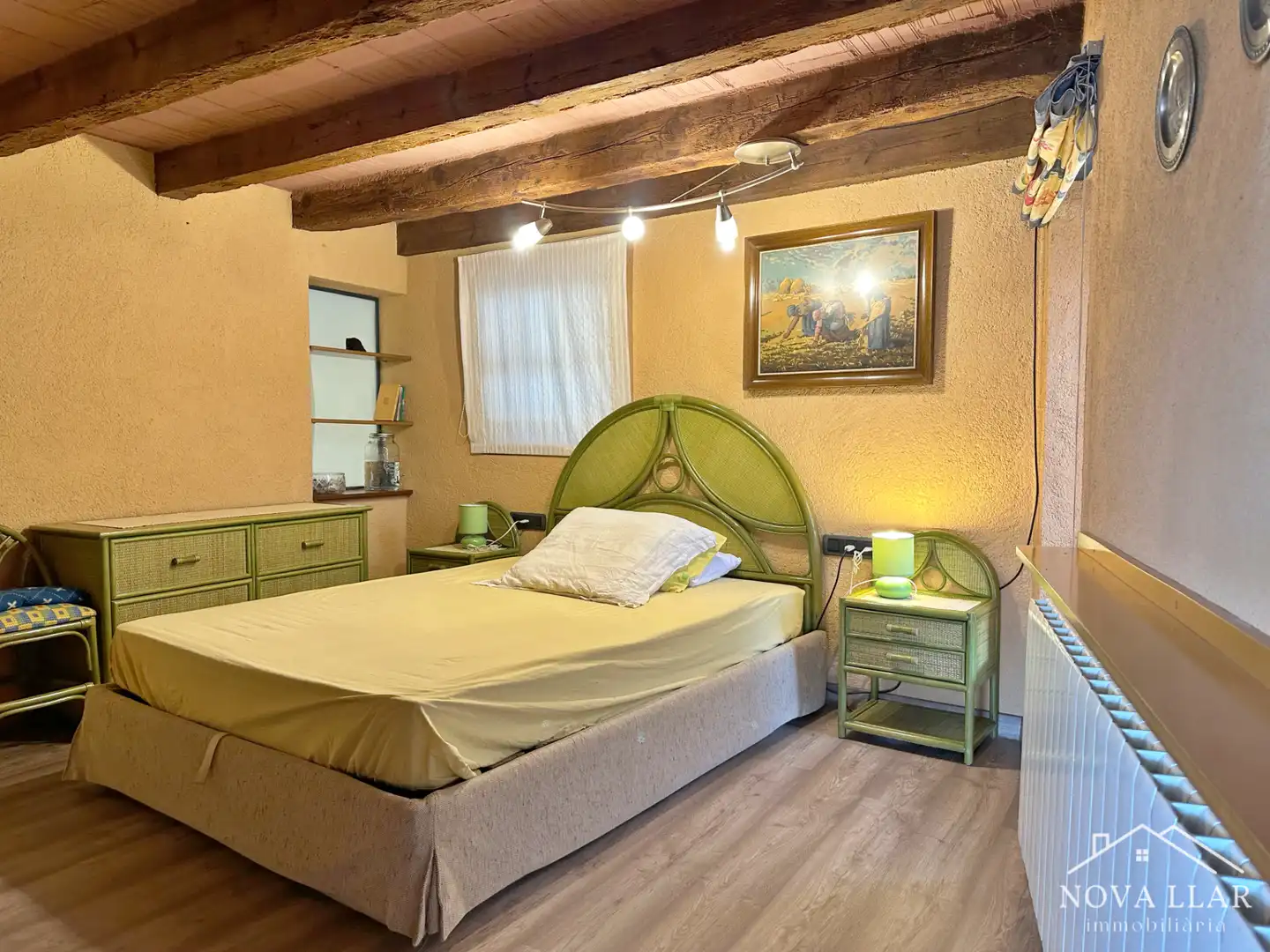 Habitación de Finca rústica en venta en Les Llosses con Calefacción, Jardín privado y Parquet