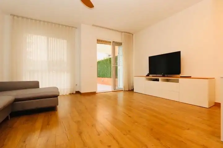 Einfamilien-Reihenhaus zur Miete in MALVA, Valterna