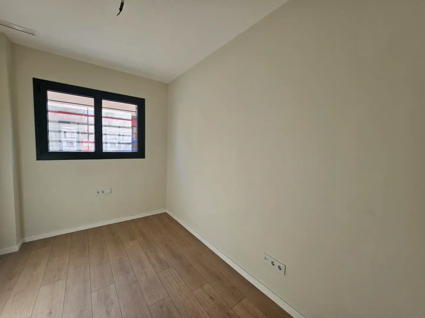 Dormitori de Planta baixa en venda en Lliçà d'Amunt amb Aire condicionat, Calefacció i Terrassa