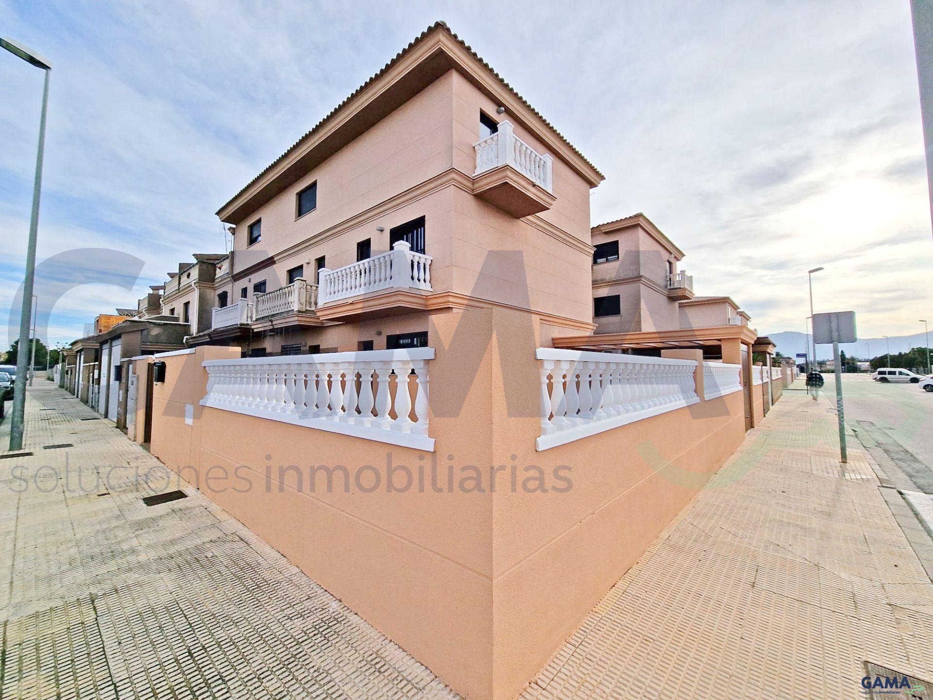 Exterior view of Single-family semi-detached for sale in Cullera  with Air Conditioner