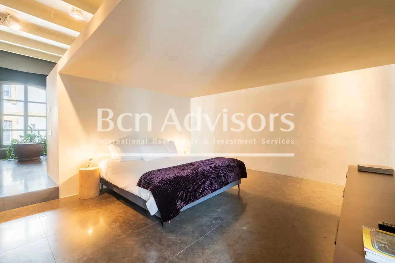 Schlafzimmer von Dachboden zur Miete in Barcelona mit Klimaanlage, Heizung und Terrasse