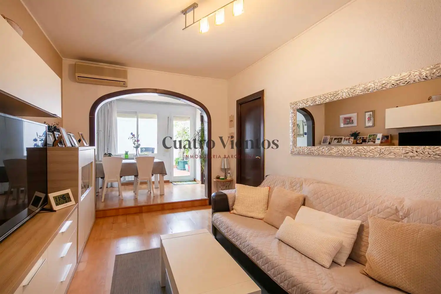 Living room of Flat for sale in Barcelona  with Heating, Terrace and Oven