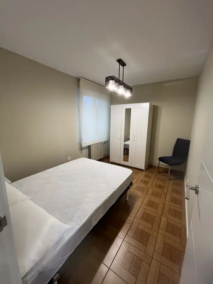 Bedroom of Flat for rent in Vitoria - Gasteiz  with Terrace and Furnished
