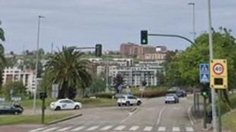 Foto 3 de Piso en venta en Avenida Camilo Alonso Vega, Los Castros, Santander
