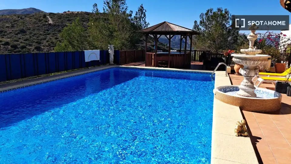 Habitación en Pego