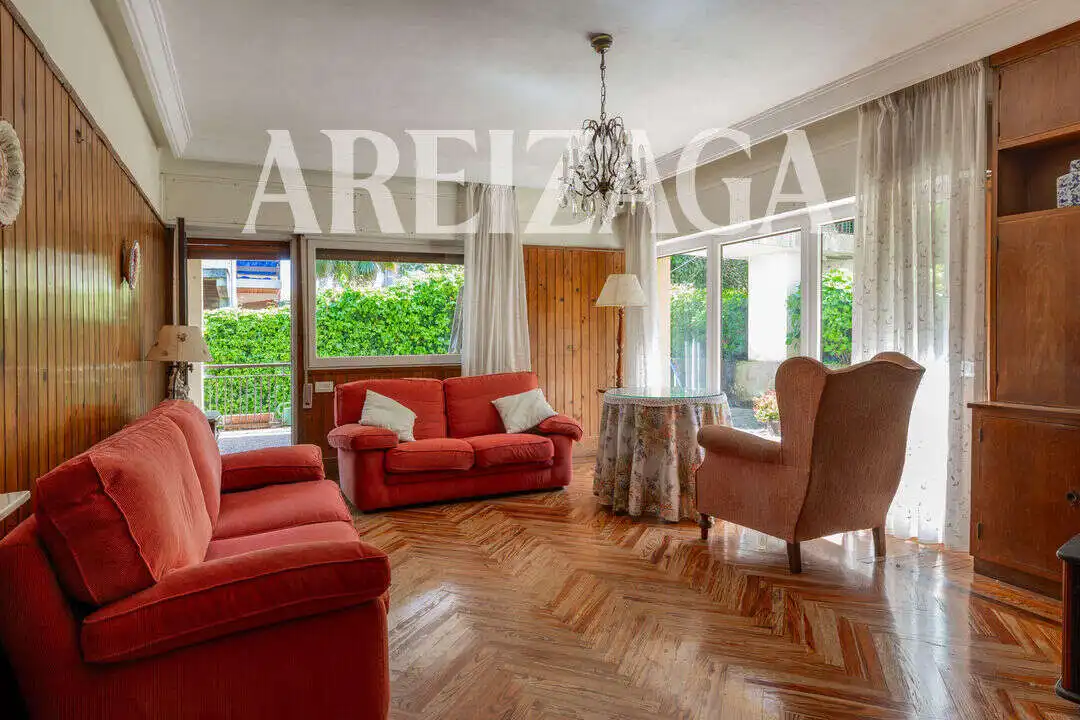 Sala de estar de Casa o chalet en venta en Donostia - San Sebastián  con Calefacción, Jardín privado y Terraza