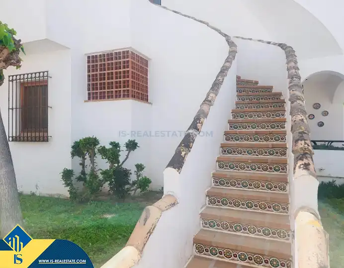 Vista exterior de Casa o xalet en venda en Pilar de la Horadada amb Terrassa, Moblat i Piscina comunitària