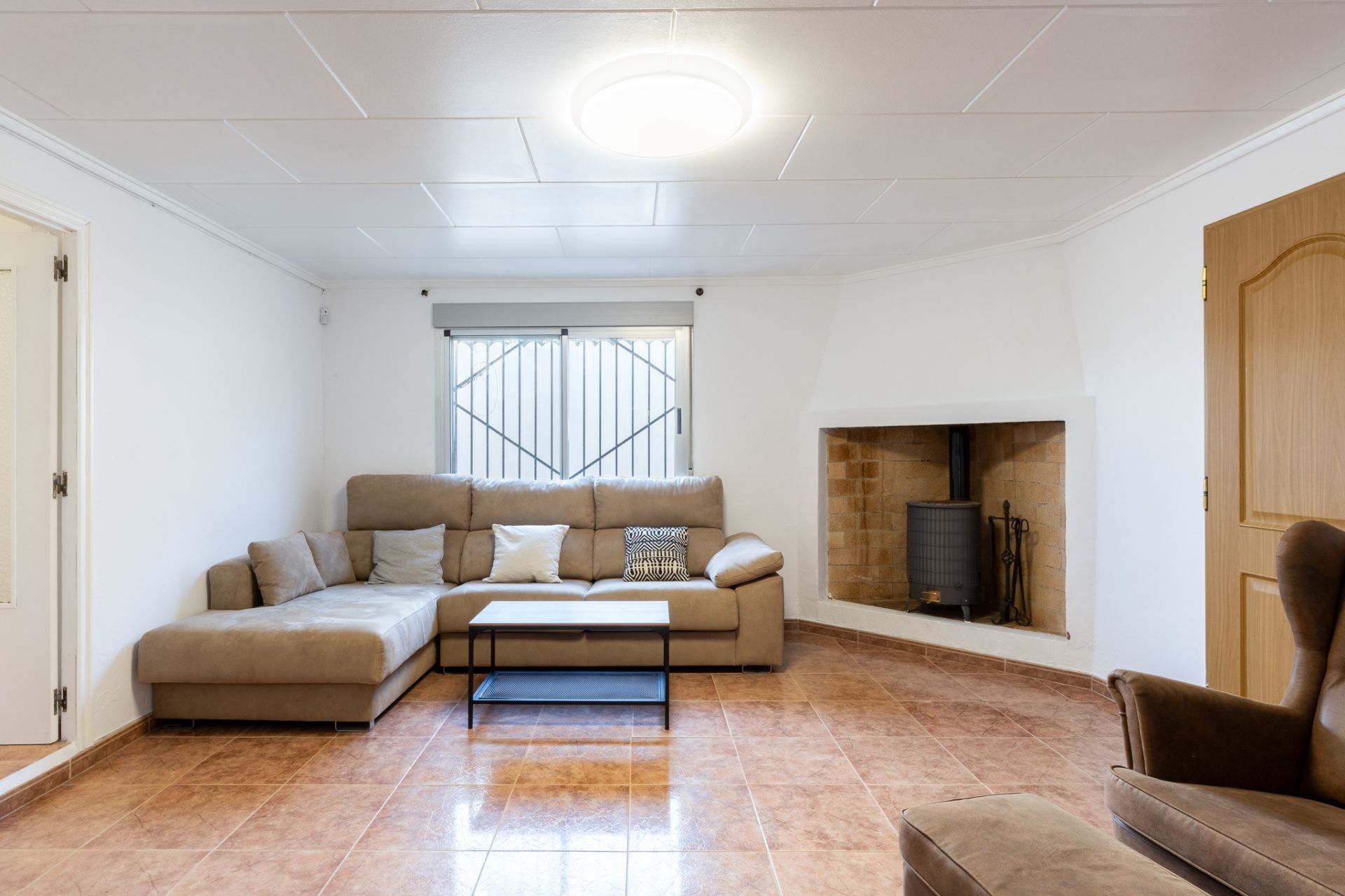 Sala d'estar de Finca rústica en venda en Vilamarxant amb Aire condicionat, Calefacció i Jardí privat