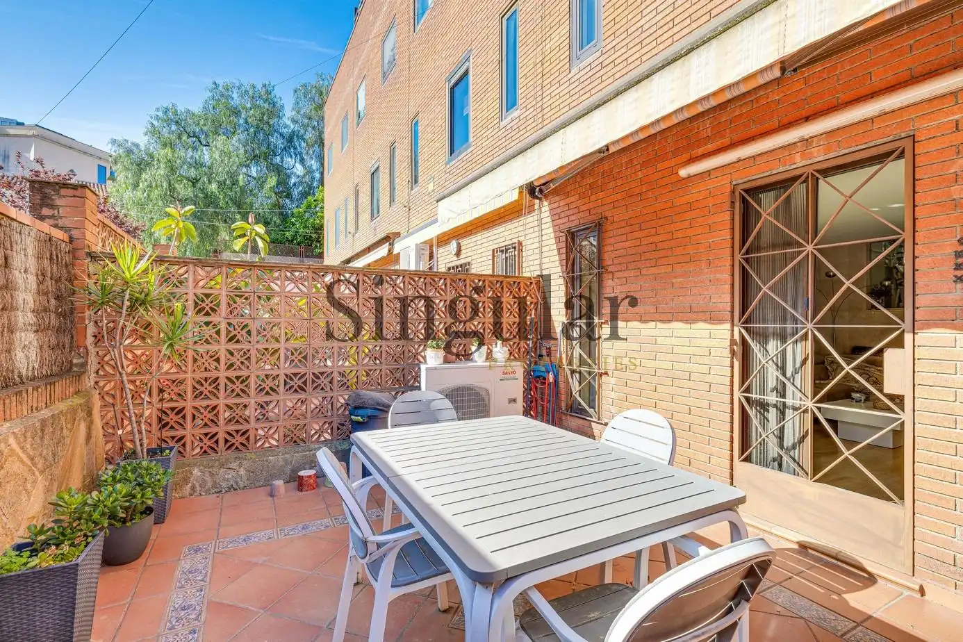 Terraza de Casa adosada en venta en Barcelona con Aire acondicionado, Calefacción y Terraza