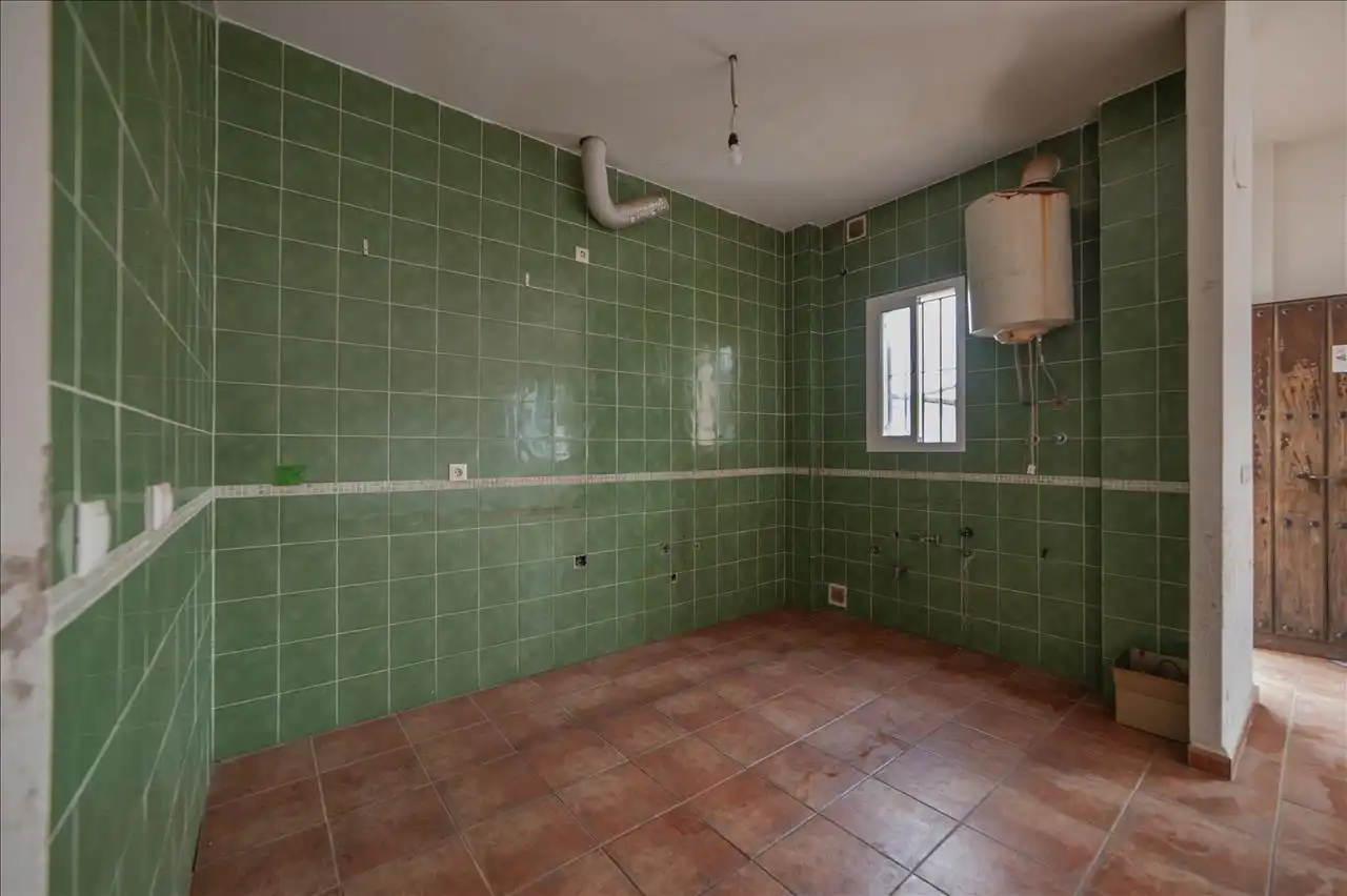 Kitchen of Ground floor for sale in Burguillos