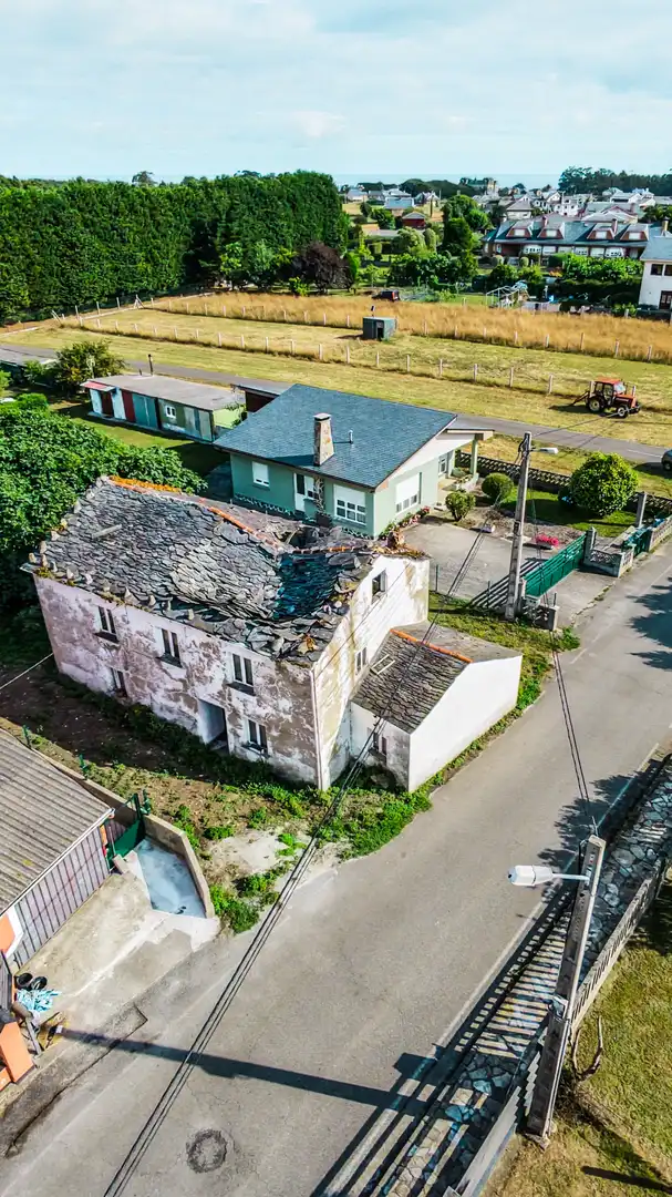 Vista exterior de Casa o xalet en venda en El Franco 