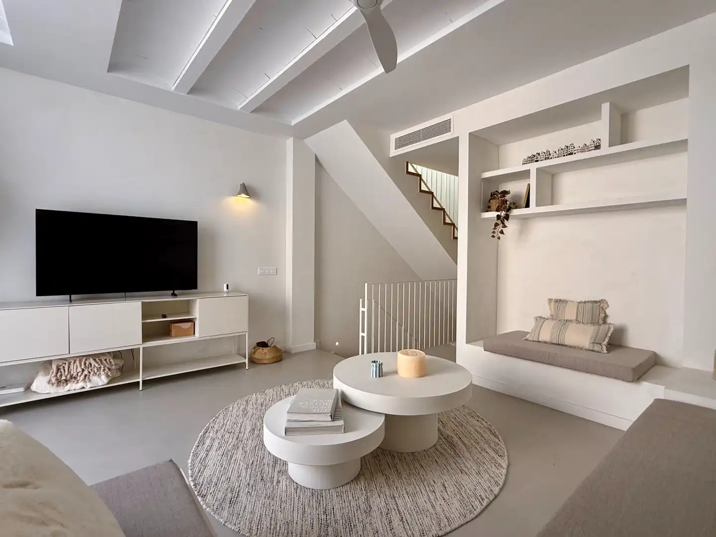 Wohnzimmer von Einfamilien-Reihenhaus zum Verkauf in Palafrugell mit Klimaanlage, Möbliert und Balkon