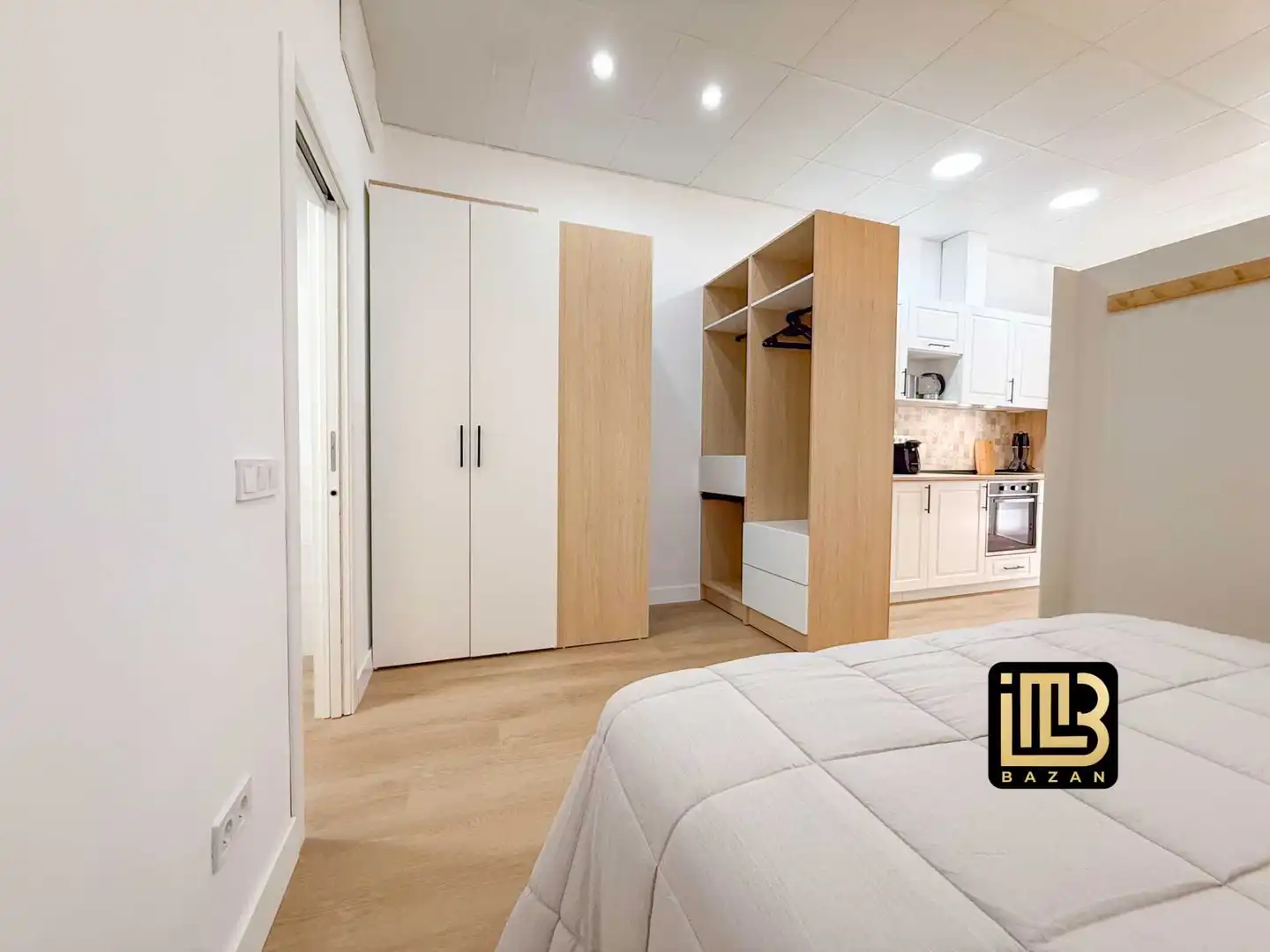 Study for rent in Calle Casarabonela, Santa Cristina - San Rafael
