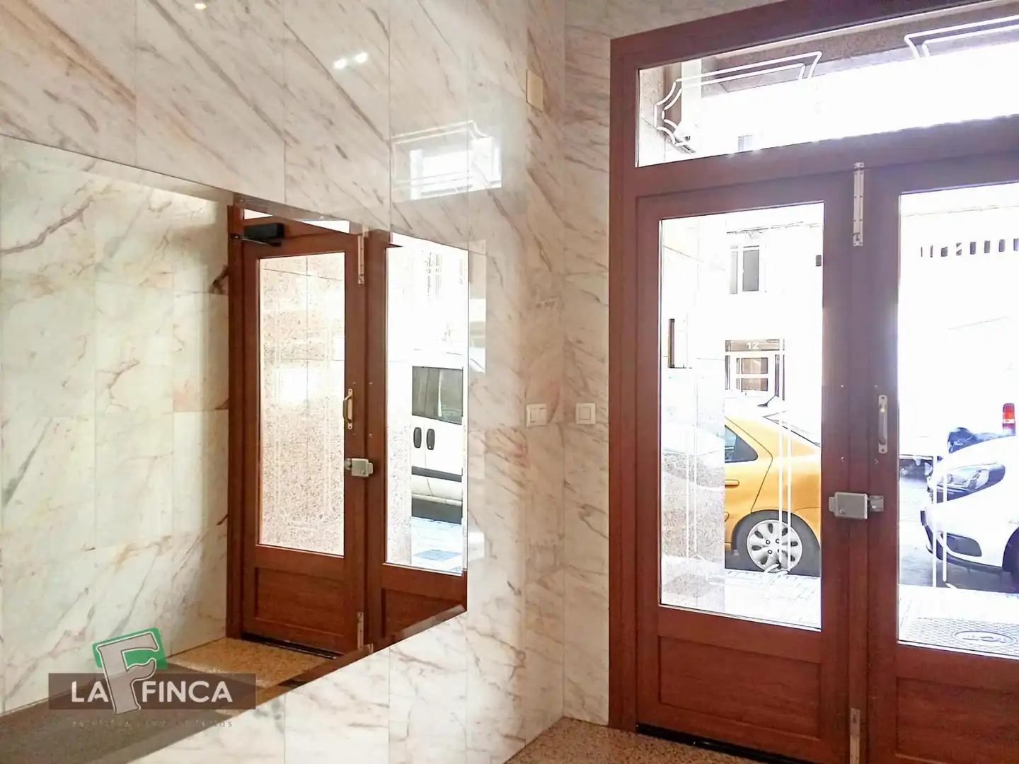 Apartamento en venta en Gijón  con Calefacción, Parquet y Trastero