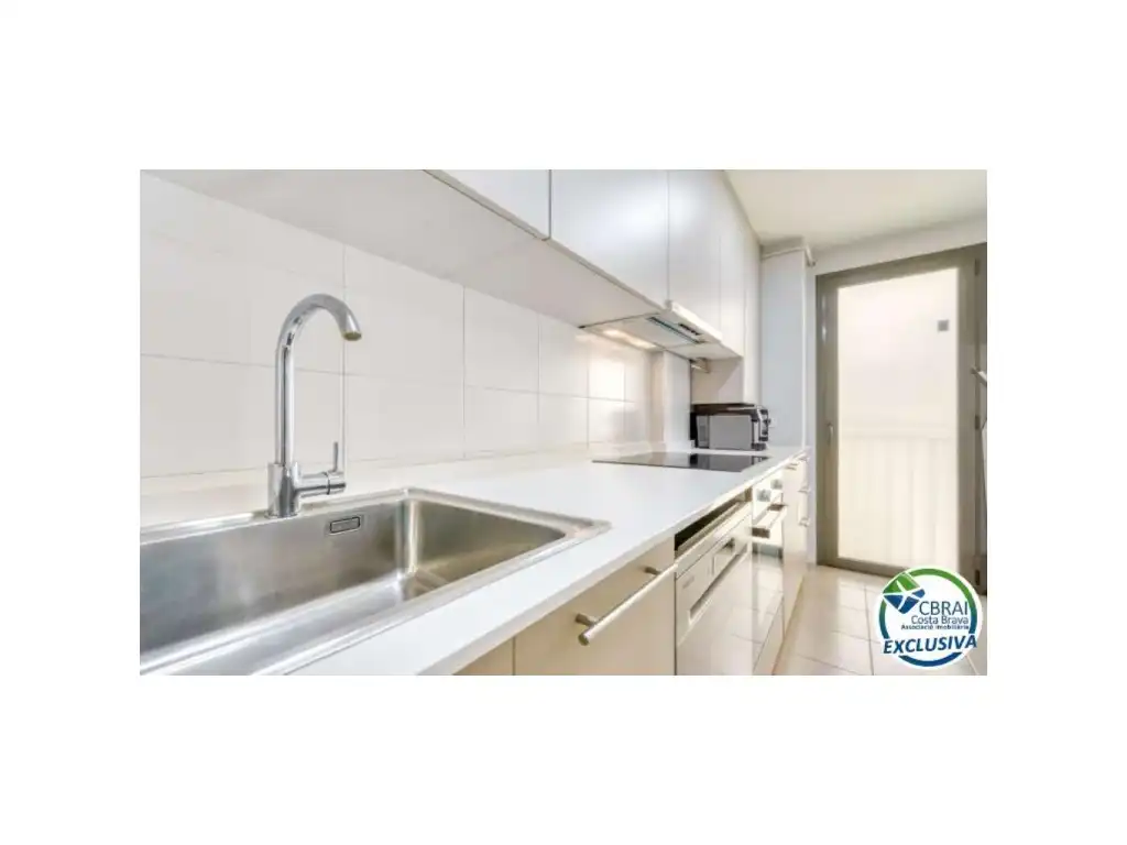 Kitchen of Duplexes for sale in Figueres  with Air Conditioner and Furnished