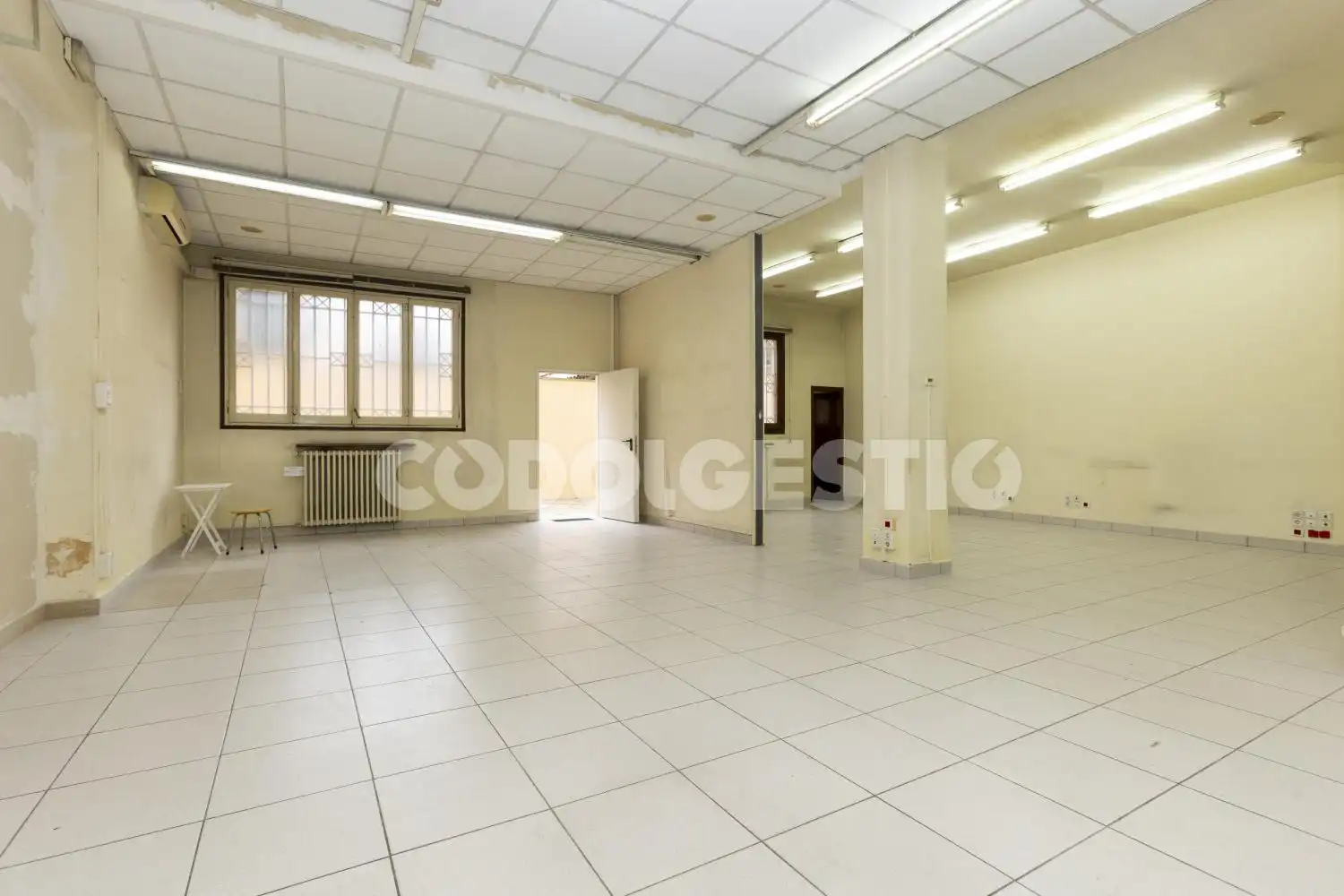 Local comercial en venda a Pont, imagen 9