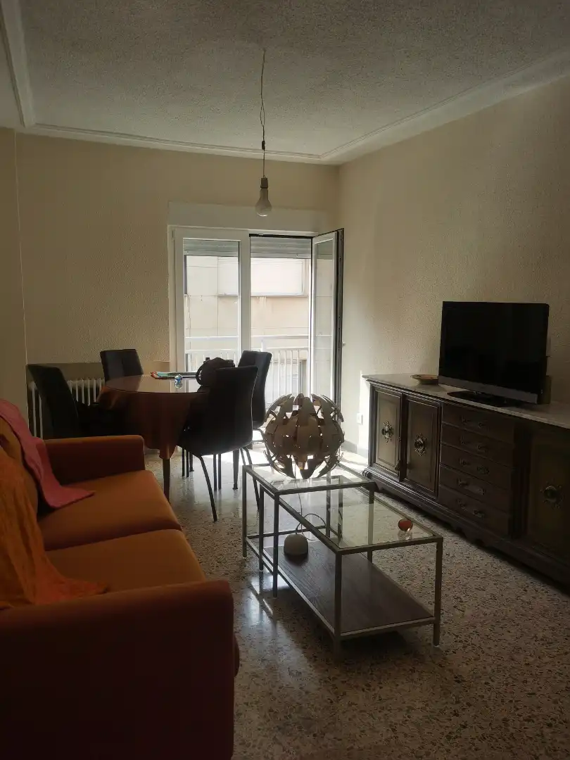 Living room of Flat for rent in Salamanca  with Heating, Furnished and Oven
