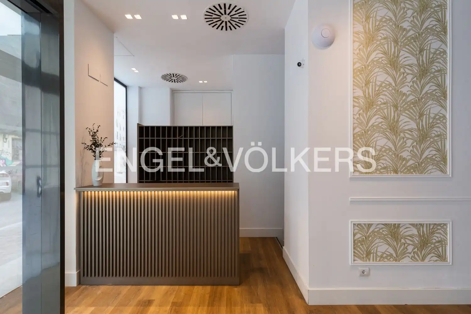 Cocina de Piso de alquiler en Valencia con Aire acondicionado, Calefacción y Jardín privado
