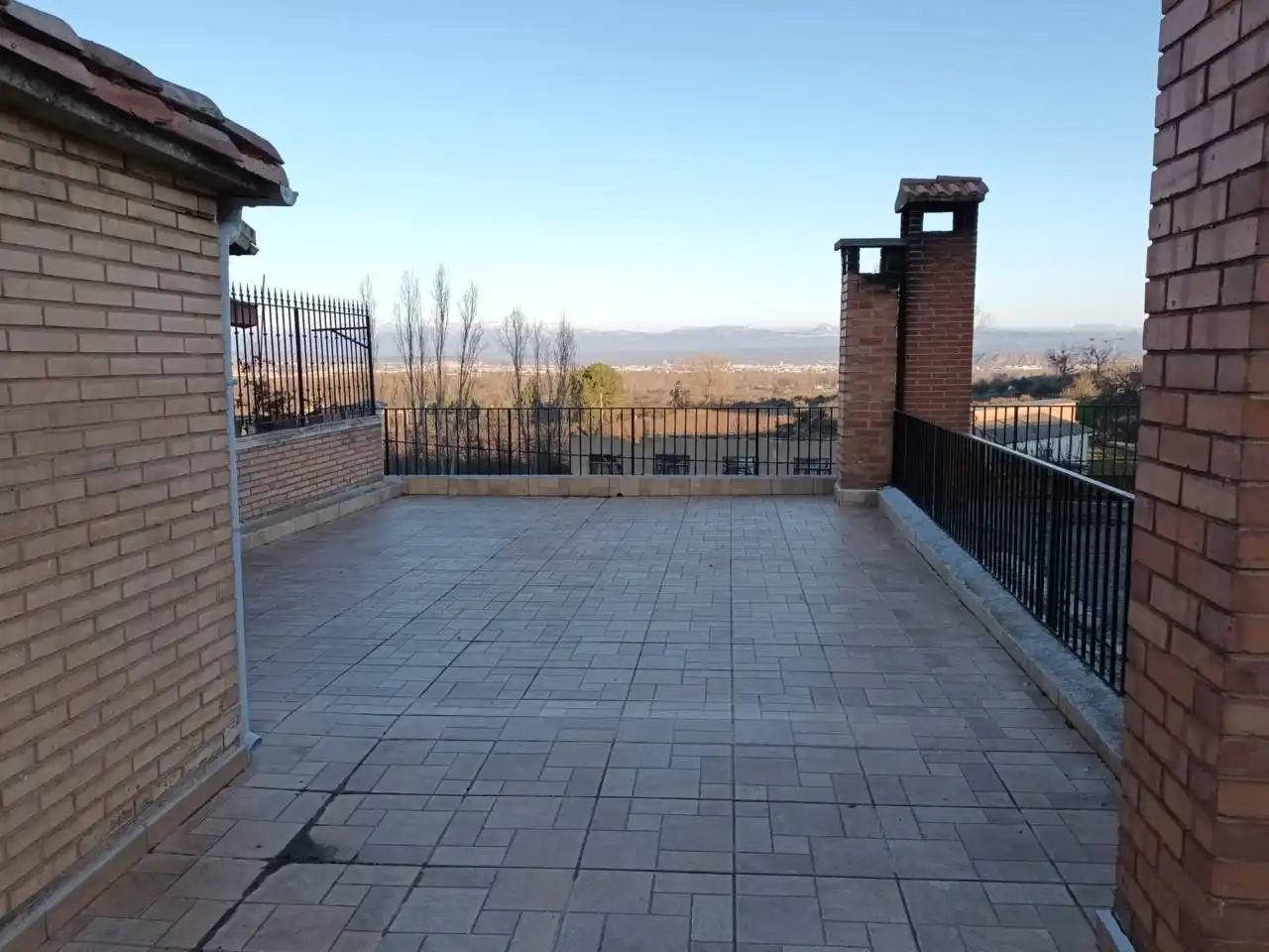 Terraza de Casa o chalet en venta en Alberite con Terraza y Amueblado