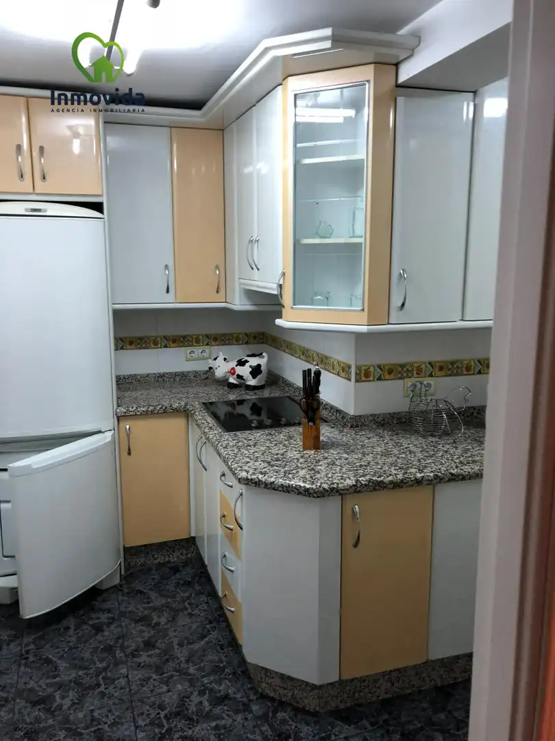 Piso con ascensor en venta en Sur, imagen 8